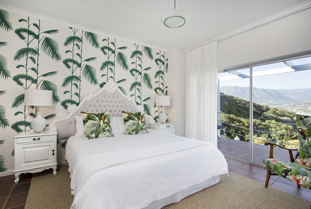 Poseidon Guest House Hout Bay Exterior photo